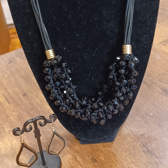 Time and Tru black/gold jewelry bundle - Picture 5 of 6